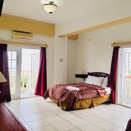 Hotel Art Deco Beach La Ceiba Exterior photo